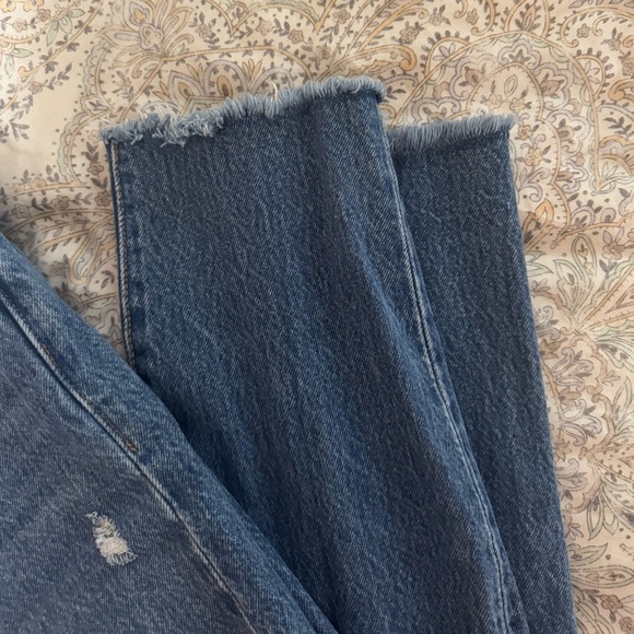 Levi’s Wedgie Straight Jeans - Picture 12 of 12